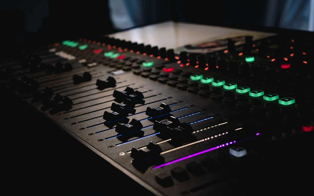 Musical instruments — wholesale supply and trade